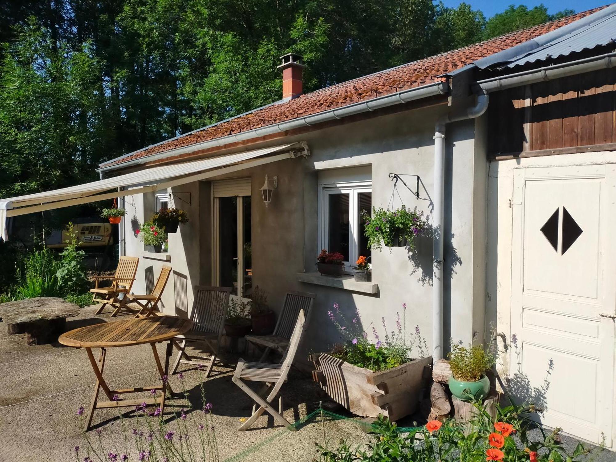 Apartament Logis51 Ville-sur-Tourbe Zewnętrze zdjęcie