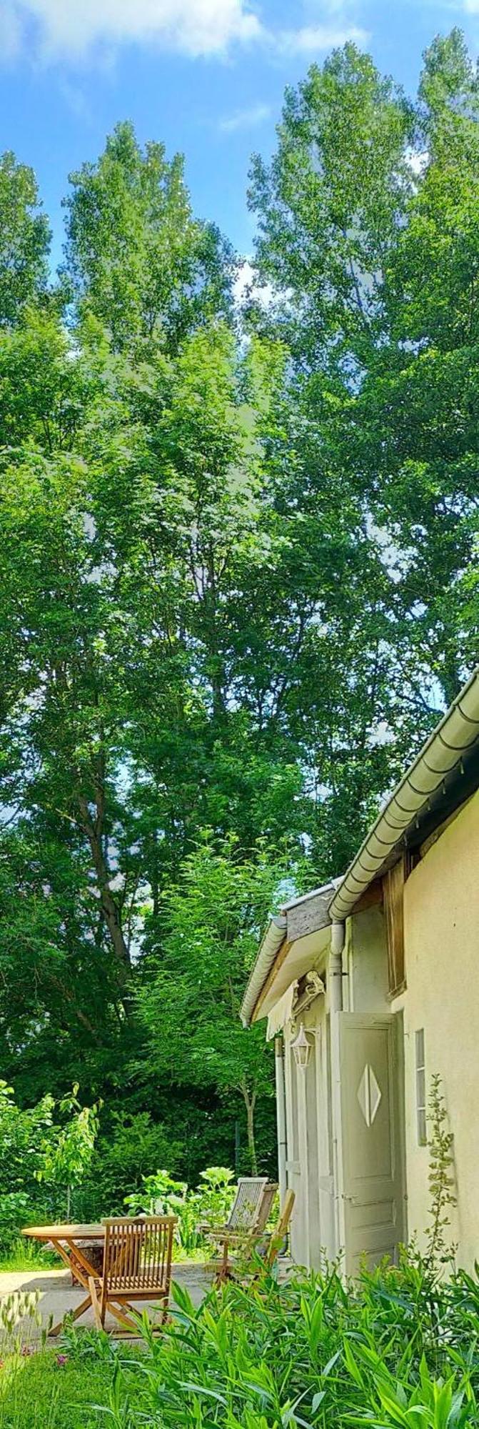 Apartament Logis51 Ville-sur-Tourbe Zewnętrze zdjęcie